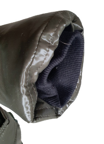 Оливкова (хакі) демісезонна куртка з карманом-рюкзаком No Brand Рокки