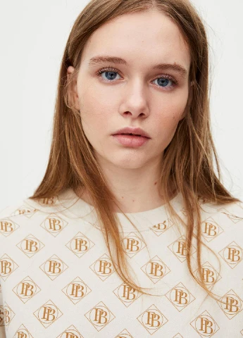 Молочный свитшот Pull & Bear надпись без декора (251916865)