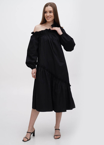 Черное кэжуал платье с открытыми плечами, оверсайз NA-KD однотонное