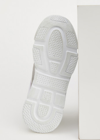 Белые демисезонные кросовки DeFacto