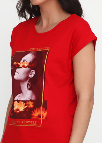 Червона літня футболка Carla Mara