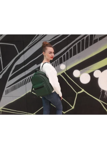 Жіночий рюкзак 35х12х25 см Sambag (210475809)