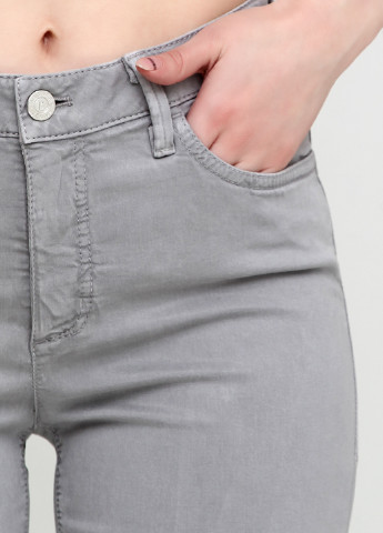 Светло-серые демисезонные джинсы Bogner