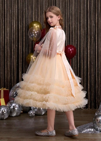 Кремовое платье SHEIN (325532968)