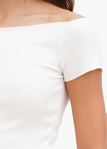 Молочная блуза Sassofono