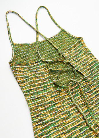 Зеленое кэжуал платье с открытой спиной House с абстрактным узором