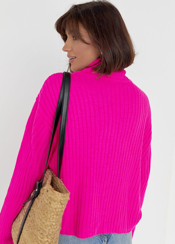 Фуксиновий (колору Фукія) демісезонний жіночий светр з блискавкою на комірі Lurex