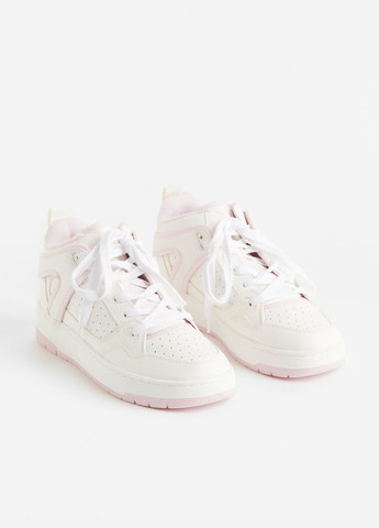Светло-розовые демисезонные кроссовки H&M
