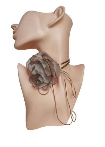 Трендовый чокер шелковая роза шеколадного цвета на ленте, чокер цветок, украшение на шею с розой Ksenija Vitali (261855923)