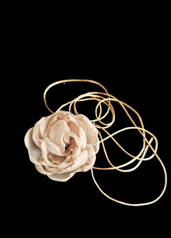 Трендовый чокер шелковая роза шеколадного цвета на ленте, чокер цветок, украшение на шею с розой Ksenija Vitali (261855923)