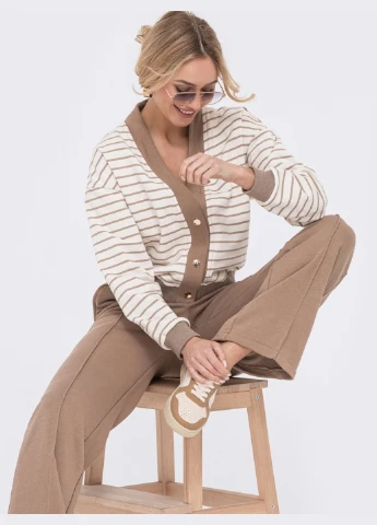 бежевий костюм з кофтою в смужку Dressa (261856875)