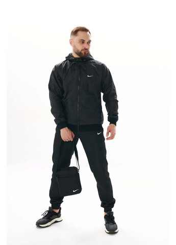 Черный демисезонный комплект windrunner + штаны president барсетка Nike