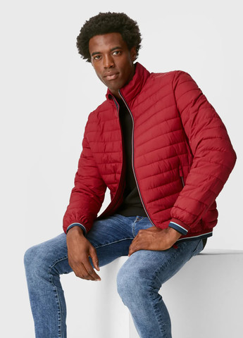 Красная демисезонная стеганная куртка C&A