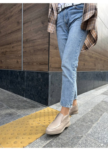 VZUTIK Женские кожаные лоферы 40 бежевый з натуральная кожа, украина — демисезон (262374641)