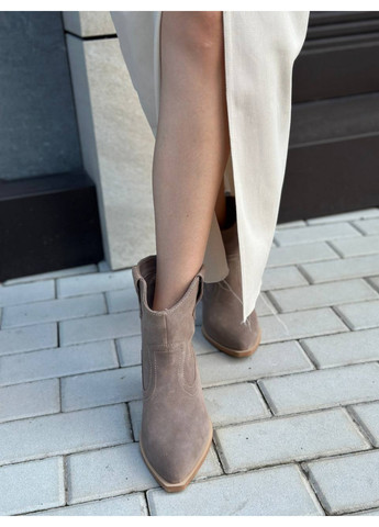 Осенние женские замшевые казаки на каблуке 37 VZUTIK