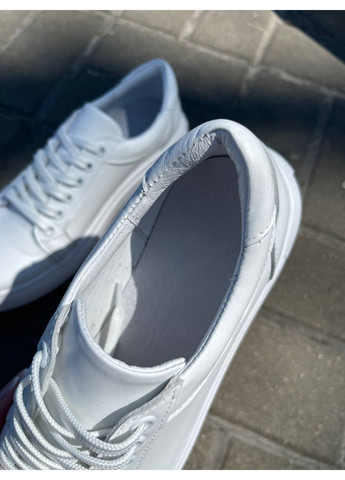 Білі жіночі шкіряні кеди 40 VZUTIK