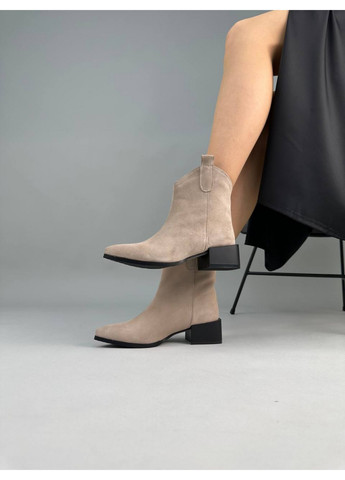 Жіночі замшеві козаки на підборах 39 VZUTIK (262378292)