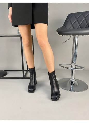 Черные демисезонная женские кожаные ботильоны на каблуках 40 VZUTIK