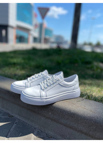 Білі жіночі шкіряні кеди 40 VZUTIK