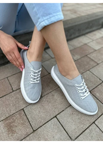 Сірі жіночі шкіряні кеди 35 VZUTIK
