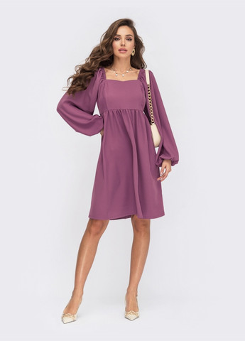 Фуксиновое (цвета Фуксия) платье цвета фуксии с завышеной талией и объемными рукавами Dressa