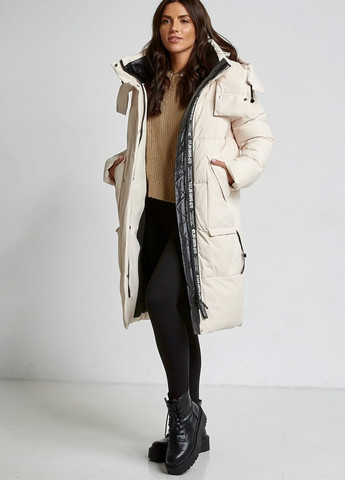 Молочная зимняя парка зимняя женская oversize молочный Fodarlloy