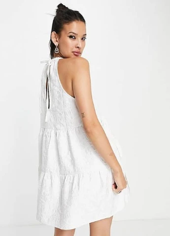 Белое платье Asos