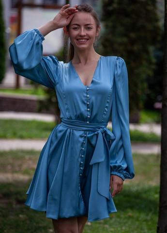 Голубое коктейльное платье с юбкой-солнце FashionYouWant однотонное