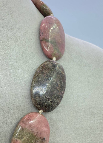 Намисто Родоніт 44 см No Brand (262821808)