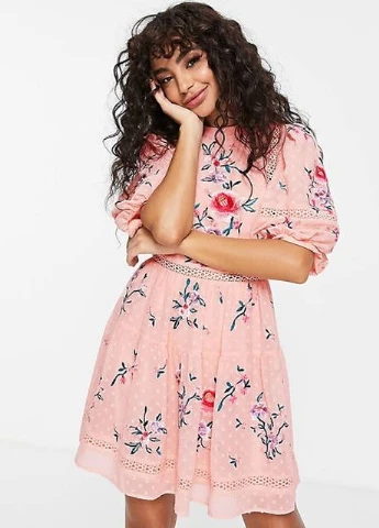 Розовое платье Asos