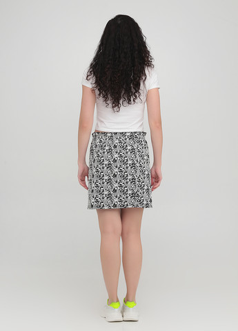 Черно-белая кэжуал цветочной расцветки юбка C&A