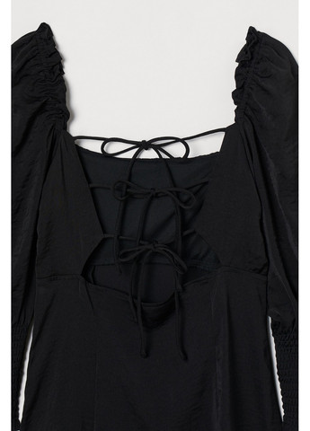 Черное кэжуал платье H&M однотонное