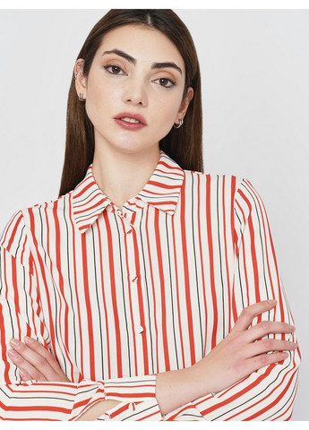 Белая блуза Black Tape