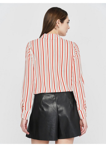 Белая блуза Black Tape