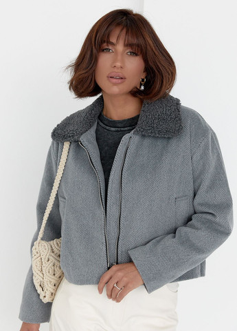 Сіре демісезонне Жіноче коротке пальто в ялинку Lurex
