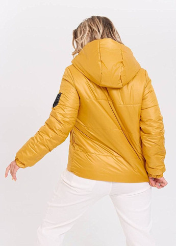 Желтая демисезонная женская куртка больших размеров Liton