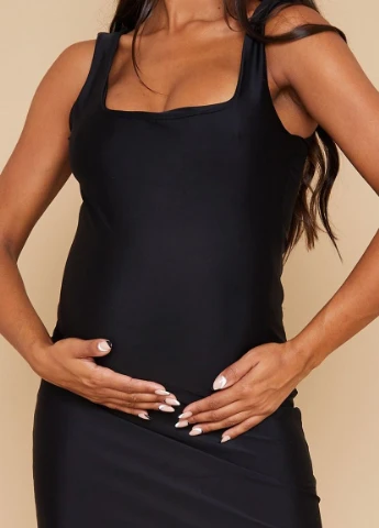 Чорна сукня PrettyLittleThing
