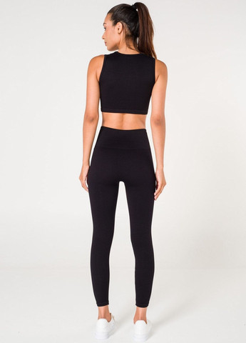 Черные демисезонные бесшовные спортивные леггинсы в рубчик FORM ACTIVE