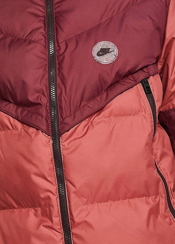 Темно-красная зимняя куртка Nike зимова 119206236 brown basal