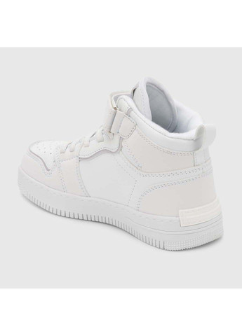 Белые демисезонные кроссовки Biki