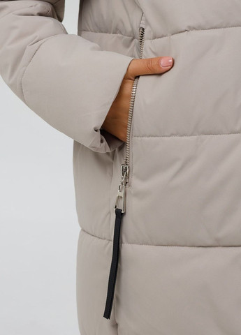 Молочная зимняя пуховик спорт шик молочный Fodarlloy