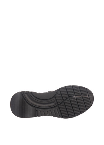 Черные зимние кроссовки Berisstini