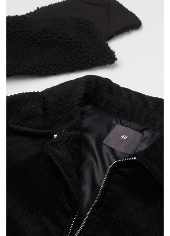Чорна демісезонна куртка H&M