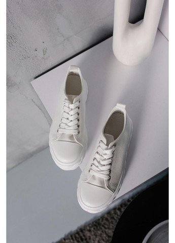 Білі осінні жіночі кросівки giselle 3987 23 5 білий Fashion