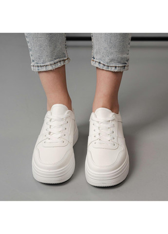 Белые демисезонные кроссовки женские sara 3944 245 белый Fashion