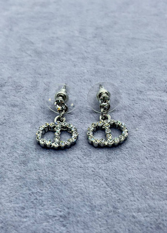 Серьги металлические гвоздики No Brand (265329843)