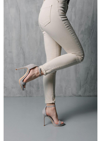 Серые женские босоножки worthy 3996 235 серый Fashion