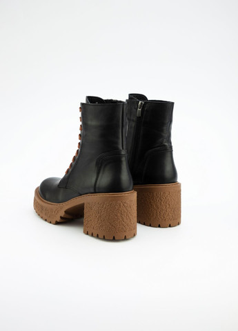 Осенние женские ботинки URBAN TRACE