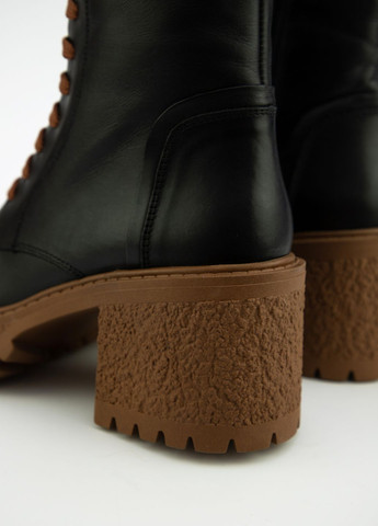 Осенние женские ботинки URBAN TRACE