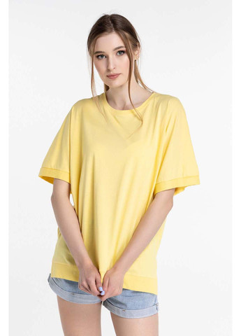 Желтая демисезон футболка Kuzey